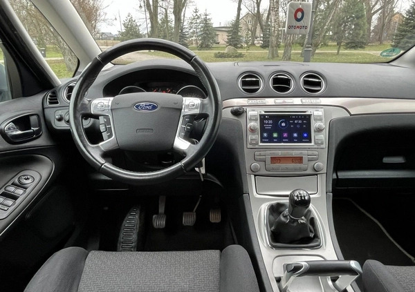 Ford S-Max cena 16900 przebieg: 289000, rok produkcji 2007 z Luboń małe 106